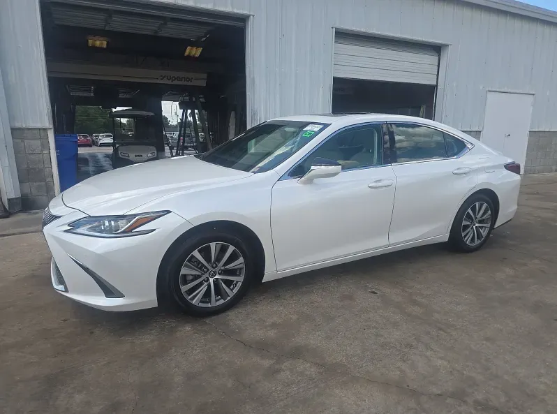 White 2020 Lexus ES 350 for sale in Summerville, SC