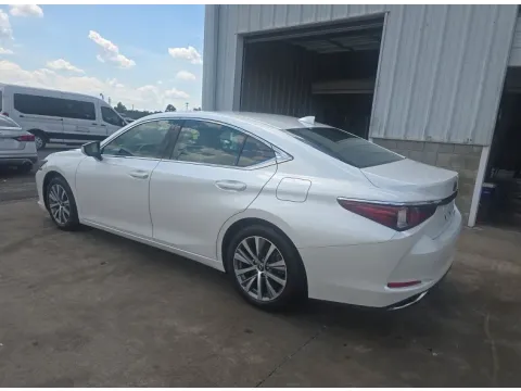 More photos of 2020 Lexus ES 350 at Automaxx of the Carolinas, SC