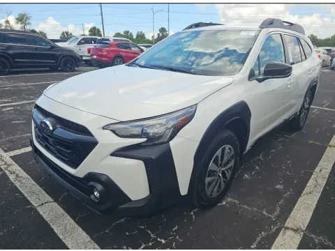 White 2024 Subaru Outback Premium for sale in Summerville, SC