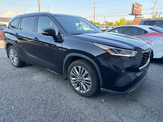 Black 2024 Toyota Highlander Platinum for sale in Summerville, SC