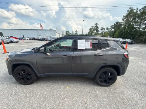 More photos of 2021 Jeep Compass Latitude at Automaxx of the Carolinas, SC