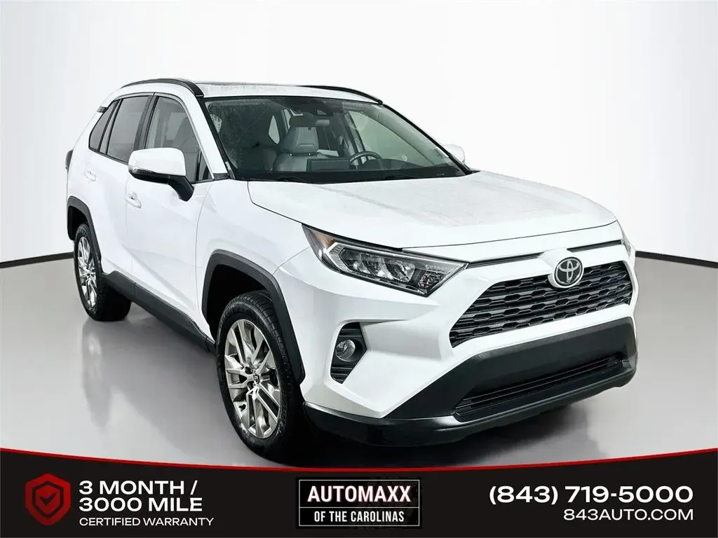 White 2020 Toyota RAV4 XLE Premium for sale in Summerville, SC