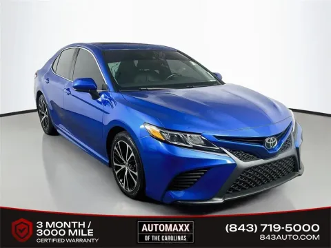 Blue 2019 Toyota Camry SE for sale in Summerville, SC