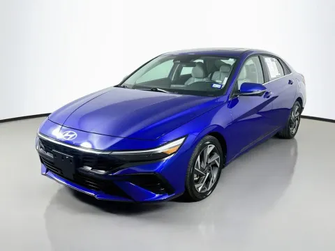 Another view of 2024 Hyundai Elantra Limited for sale in Summerville, SC at Automaxx of the Carolinas