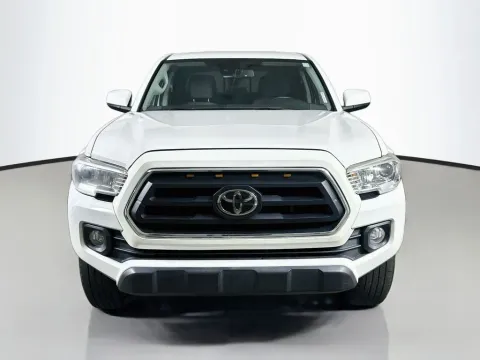 Photos of 2020 Toyota Tacoma SR5 for sale in Summerville, SC at Automaxx of the Carolinas