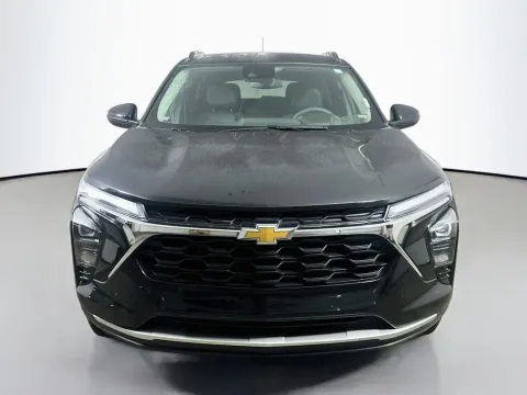 Photos of 2025 Chevrolet Trax LT for sale in Summerville, SC at Automaxx of the Carolinas