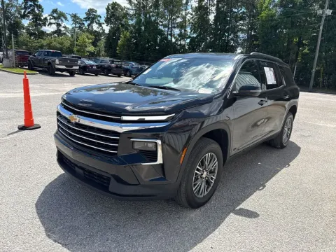 More photos of 2025 Chevrolet Traverse LT at Automaxx of the Carolinas, SC