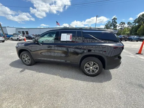 More photos of 2025 Chevrolet Traverse LT at Automaxx of the Carolinas, SC