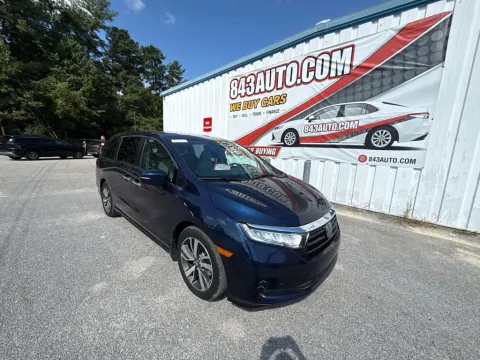 Black 2023 Honda Odyssey Touring for sale in Summerville, SC