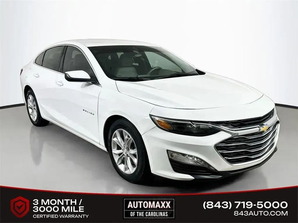 White 2019 Chevrolet Malibu LT for sale in Summerville, SC