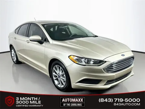 White 2017 Ford Fusion SE for sale in Summerville, SC