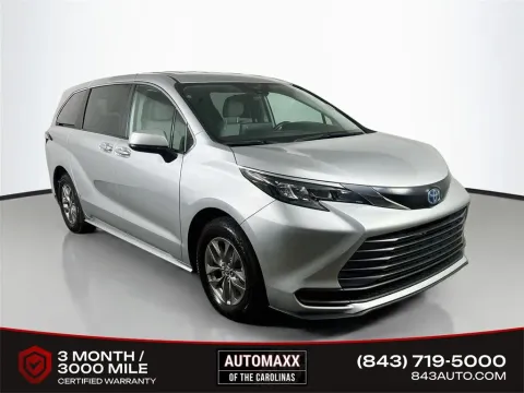 Silver 2024 Toyota Sienna LE for sale in Summerville, SC