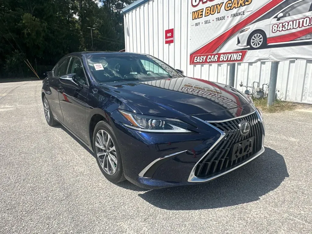 2022 Lexus ES
