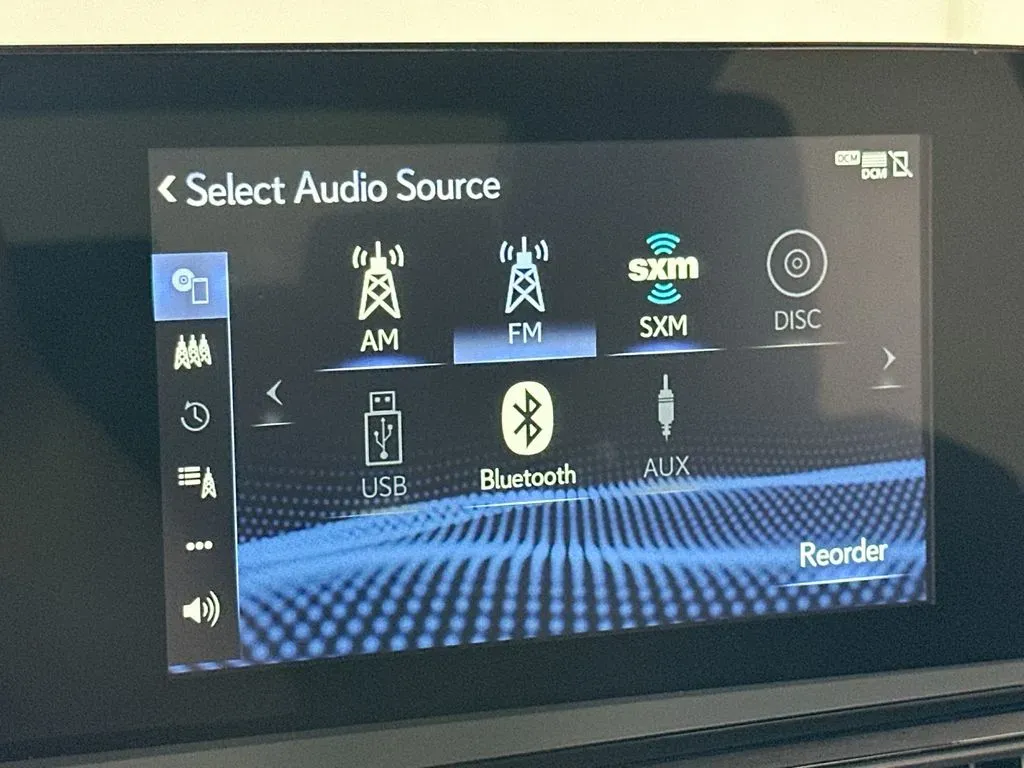 2022 Lexus ES 350 - Photo 28