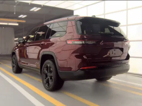 More photos of 2023 Jeep Grand Cherokee L Altitude at Automaxx of the Carolinas, SC