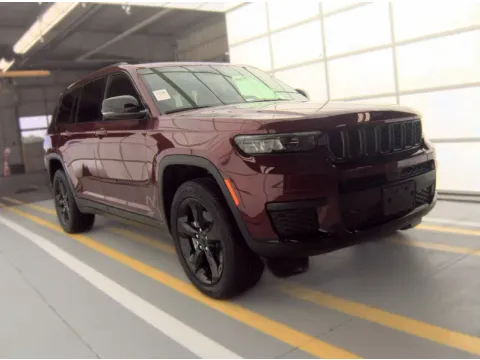 More photos of 2023 Jeep Grand Cherokee L Altitude at Automaxx of the Carolinas, SC