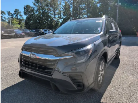 More photos of 2023 Subaru Ascent Premium at Automaxx of the Carolinas, SC