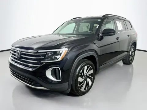 Another view of 2026 Volkswagen Atlas SE w/Technology for sale in Summerville, SC at Automaxx of the Carolinas