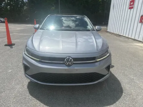 Another view of 2025 Volkswagen Jetta 1.5T SE for sale in Summerville, SC at Automaxx of the Carolinas