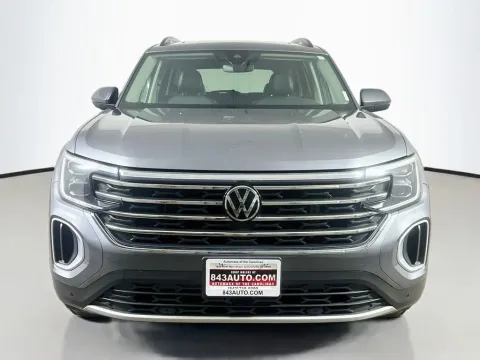 Photos of 2024 Volkswagen Atlas 2.0T SE w/Technology for sale in Summerville, SC at Automaxx of the Carolinas