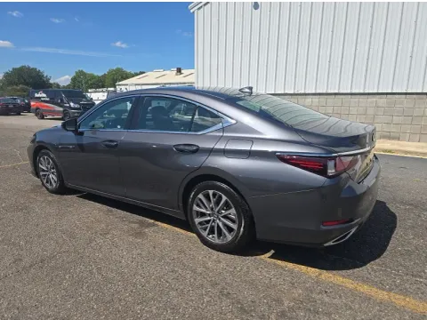 More photos of 2023 Lexus ES 350 at Automaxx of the Carolinas, SC