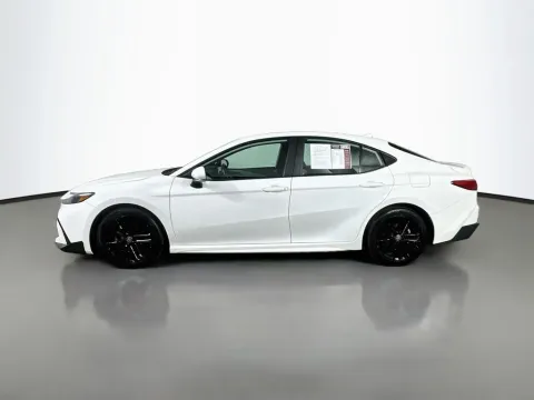More photos of 2025 Toyota Camry SE at Automaxx of the Carolinas, SC