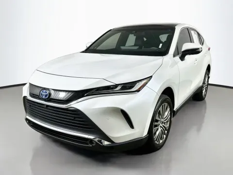 Another view of 2023 Toyota Venza Limited for sale in Summerville, SC at Automaxx of the Carolinas