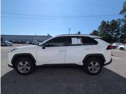 More photos of 2023 Toyota RAV4 Hybrid LE at Automaxx of the Carolinas, SC