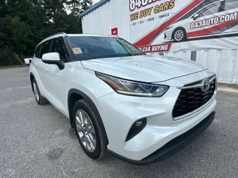 Unknown 2023 Toyota Highlander Limited for sale in Summerville, SC