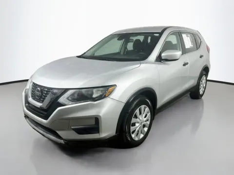 Another view of 2020 Nissan Rogue S for sale in Summerville, SC at Automaxx of the Carolinas