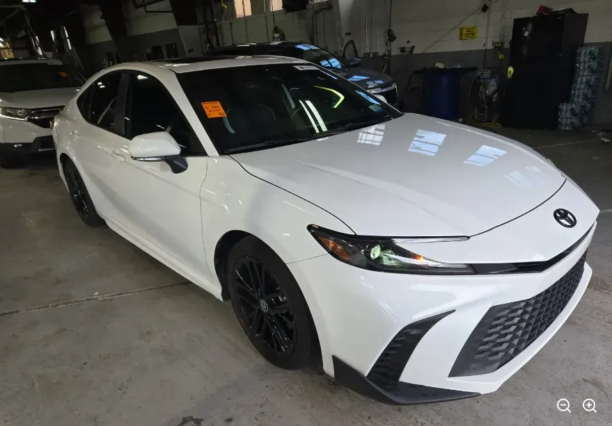 White 2025 Toyota Camry SE for sale in Summerville, SC