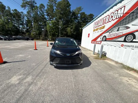 Photos of 2024 Toyota Sienna XLE for sale in Summerville, SC at Automaxx of the Carolinas