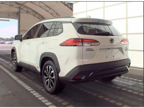 More photos of 2023 Toyota Corolla Cross Hybrid SE at Automaxx of the Carolinas, SC