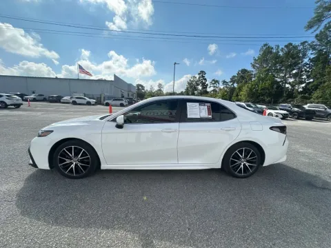 More photos of 2024 Toyota Camry SE at Automaxx of the Carolinas, SC