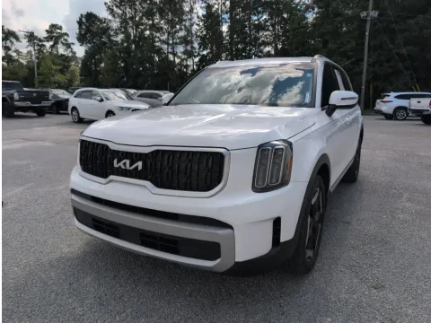 More photos of 2024 Kia Telluride EX at Automaxx of the Carolinas, SC