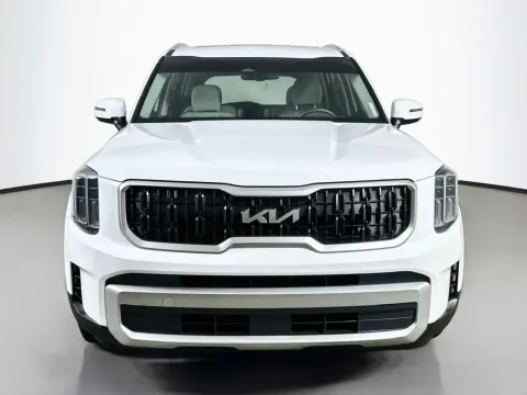 Photos of 2024 Kia Telluride EX for sale in Summerville, SC at Automaxx of the Carolinas