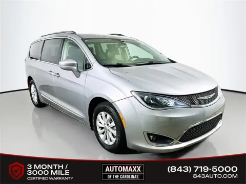 Silver 2018 Chrysler Pacifica Touring L for sale in Summerville, SC