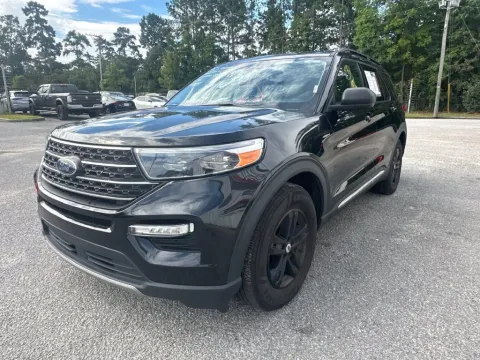 More photos of 2023 Ford Explorer XLT at Automaxx of the Carolinas, SC