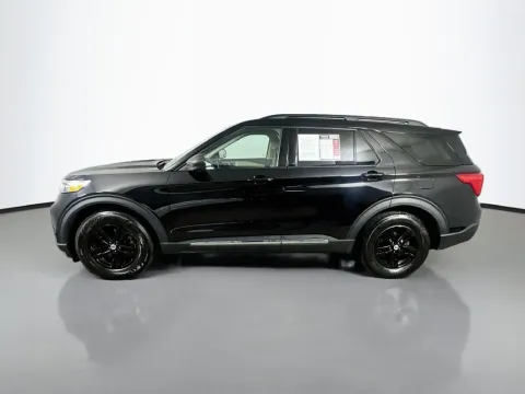 More photos of 2023 Ford Explorer XLT at Automaxx of the Carolinas, SC