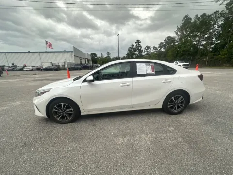 More photos of 2023 Kia Forte LXS at Automaxx of the Carolinas, SC