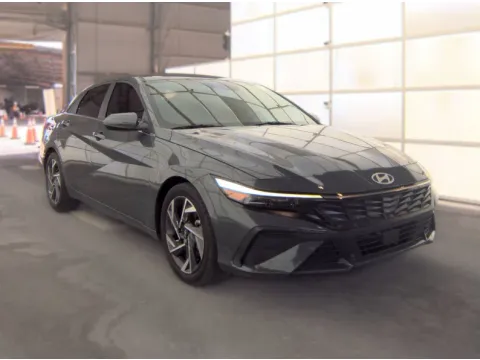 More photos of 2025 Hyundai Elantra SEL Convenience at Automaxx of the Carolinas, SC