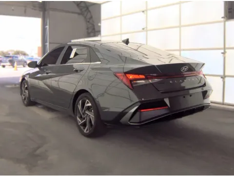 More photos of 2025 Hyundai Elantra SEL Convenience at Automaxx of the Carolinas, SC
