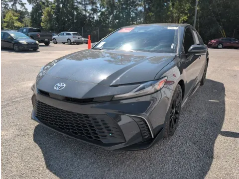 More photos of 2025 Toyota Camry SE at Automaxx of the Carolinas, SC
