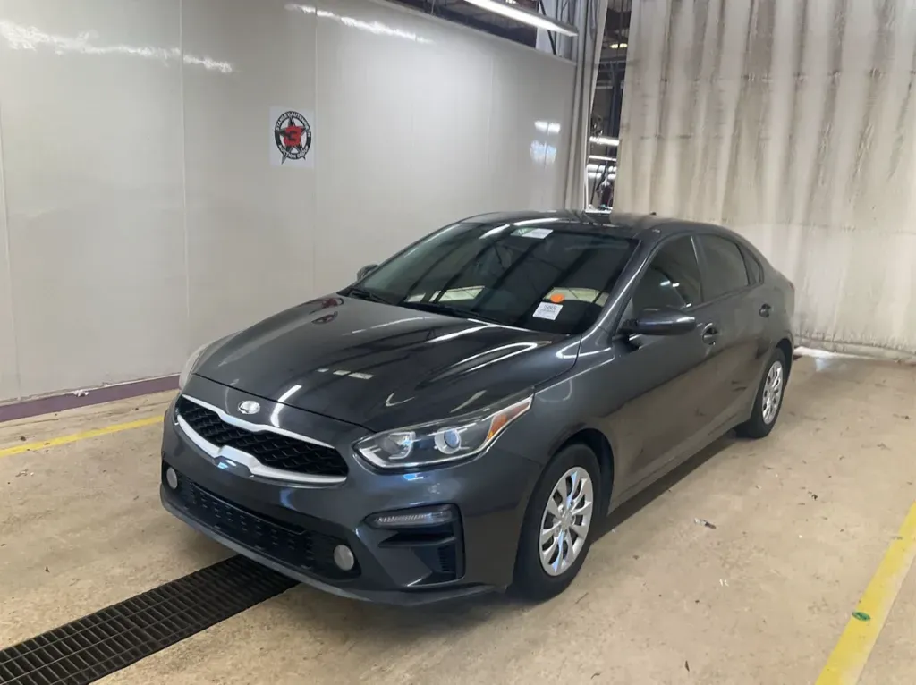 Gray 2020 Kia Forte FE for sale in Summerville, SC