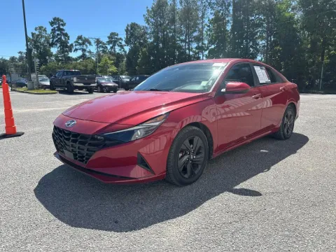 More photos of 2021 Hyundai Elantra SEL at Automaxx of the Carolinas, SC