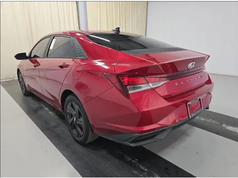 More photos of 2021 Hyundai Elantra SEL at Automaxx of the Carolinas, SC