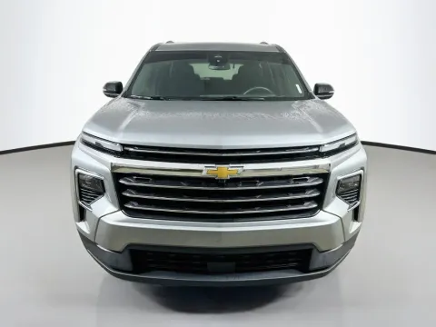 Photos of 2025 Chevrolet Traverse LT for sale in Summerville, SC at Automaxx of the Carolinas