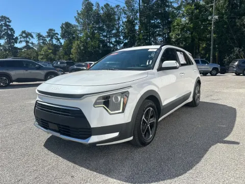 More photos of 2023 Kia Niro EX at Automaxx of the Carolinas, SC