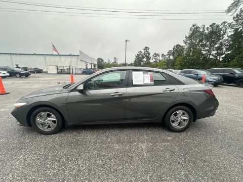 More photos of 2026 Hyundai Elantra SE at Automaxx of the Carolinas, SC