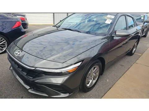 Gray 2026 Hyundai Elantra SE for sale in Summerville, SC